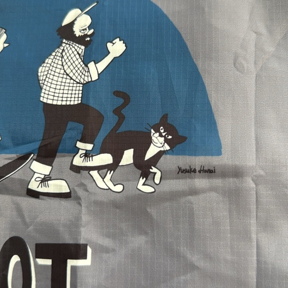 Yusuke Hanai x Uniqlo Recycled Polyester Bag ONE STEP FPRWARD Tote - Picture 2 of 3